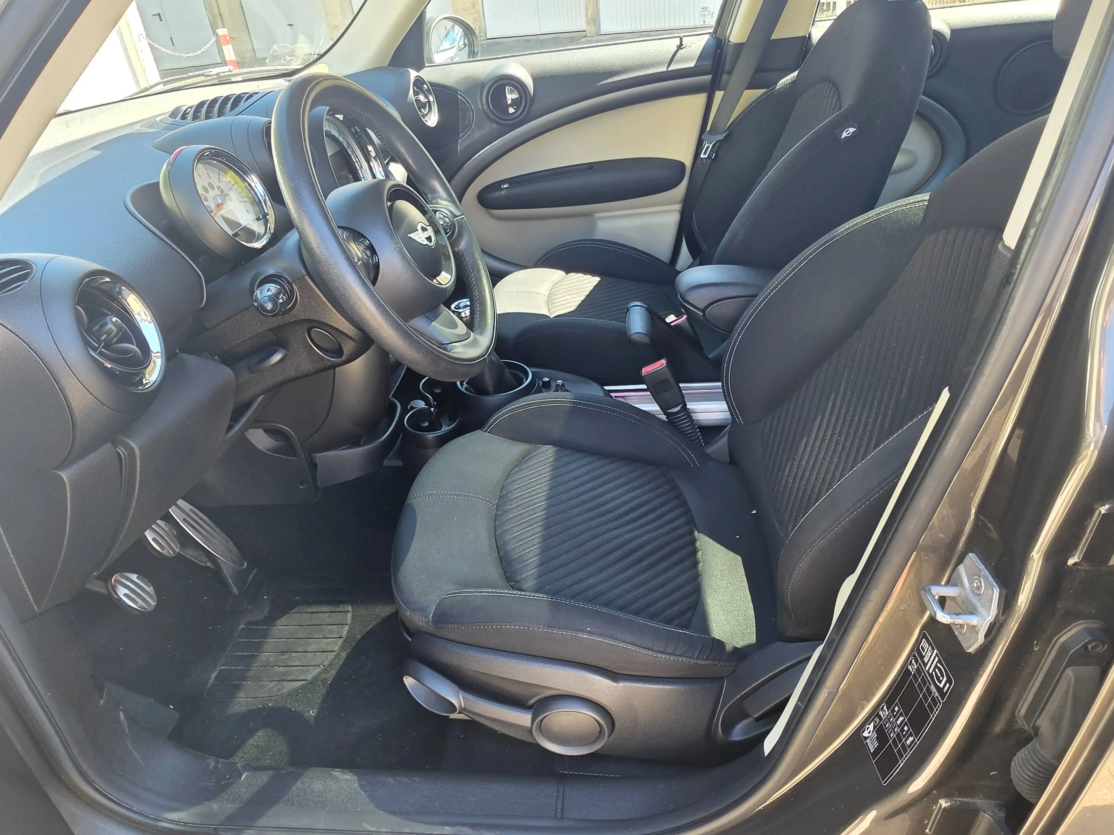 MINI Cooper S Countryman Schiebedach 1.Hand TÜV neu Scheckheftgepflegt — photo 9