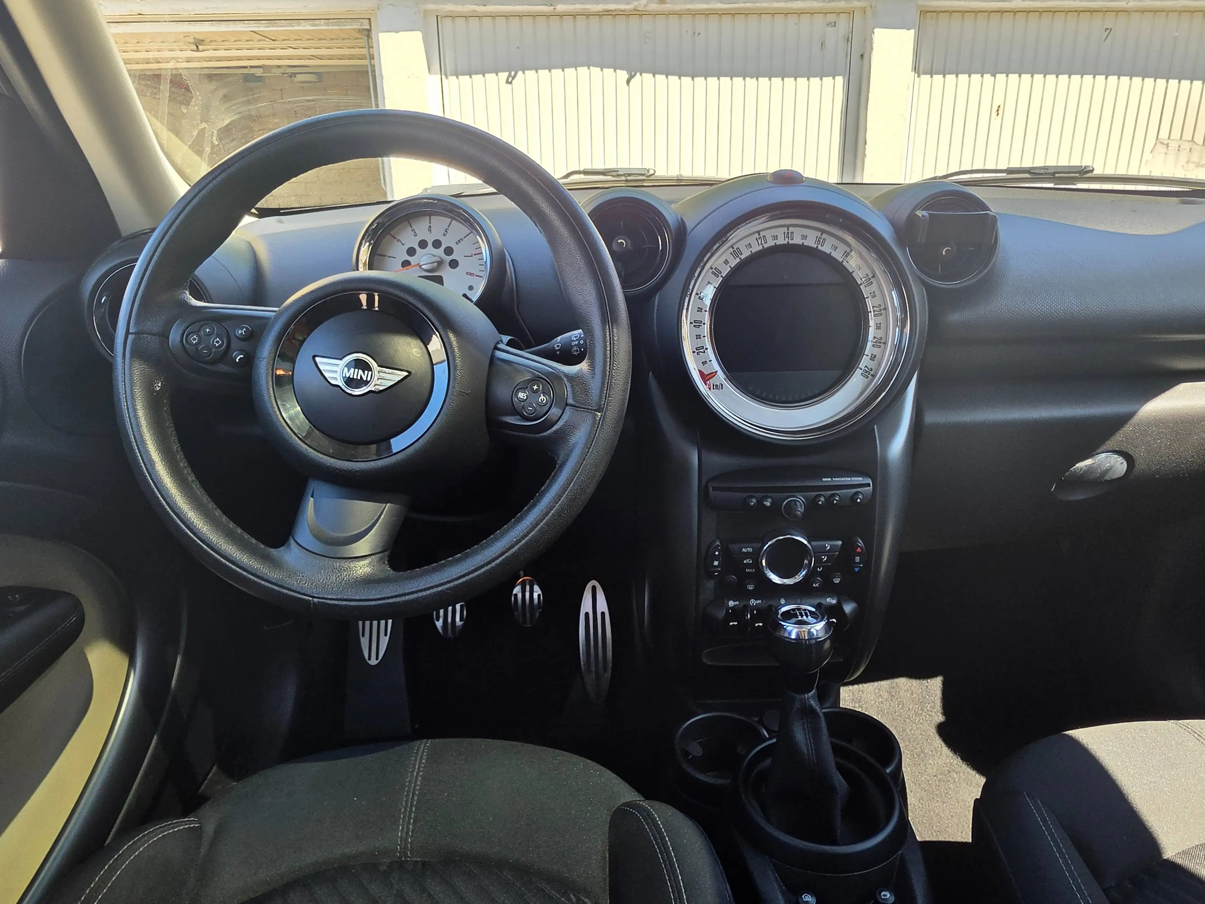 MINI Cooper S Countryman Schiebedach 1.Hand TÜV neu Scheckheftgepflegt — photo 11