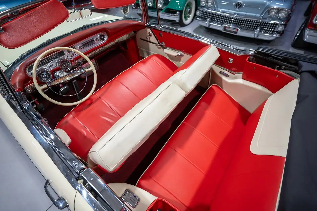 Pontiac Bonneville Convertible, foto 2