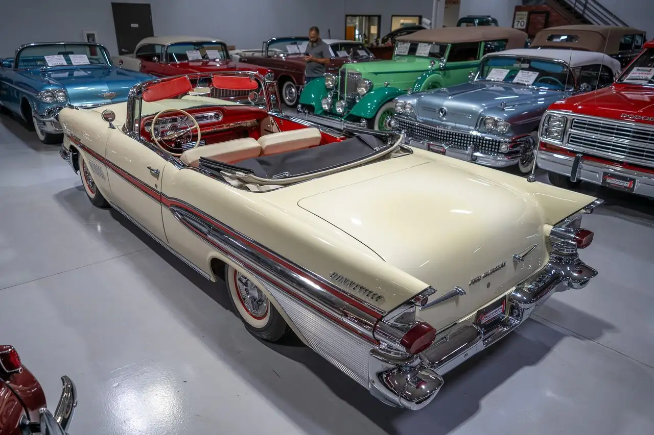Pontiac Bonneville Convertible, foto 11