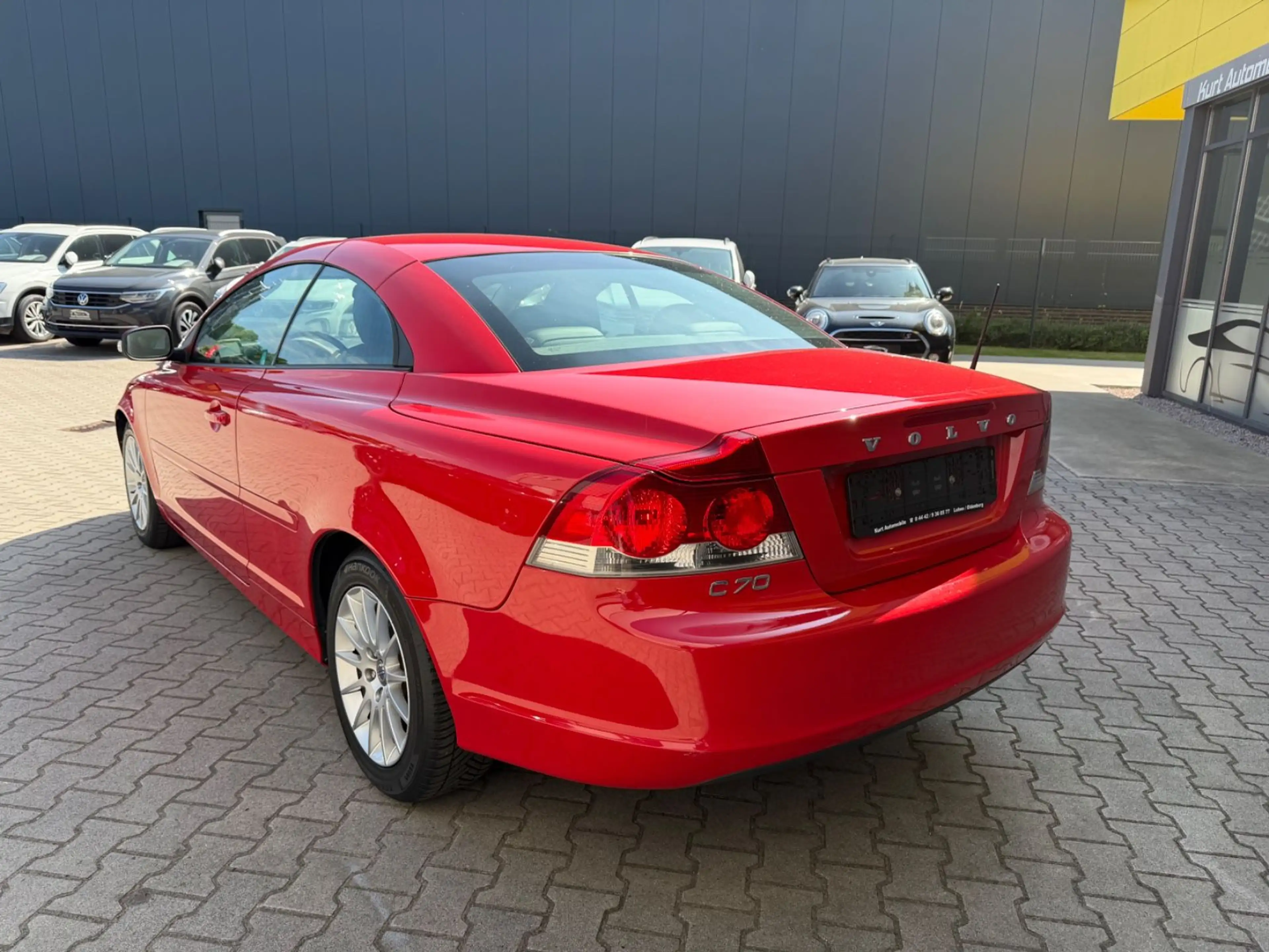 Volvo C70 Cabriolet 2.0 D Kinetic/LEDER/6 GANG/TEMPOMA — photo 4
