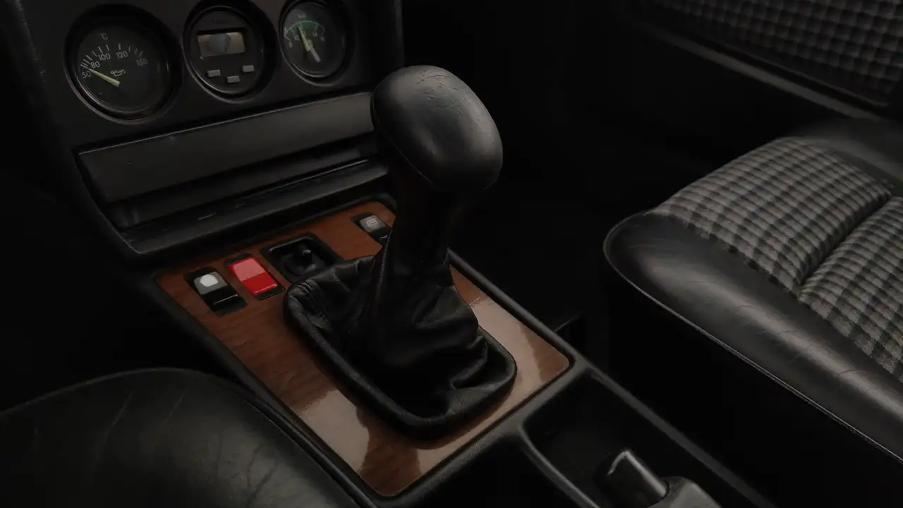 Mercedes-Benz E190 2.3 16V, foto 10