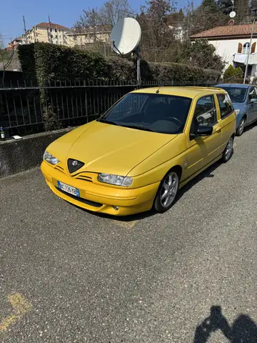 Alfa Romeo 145