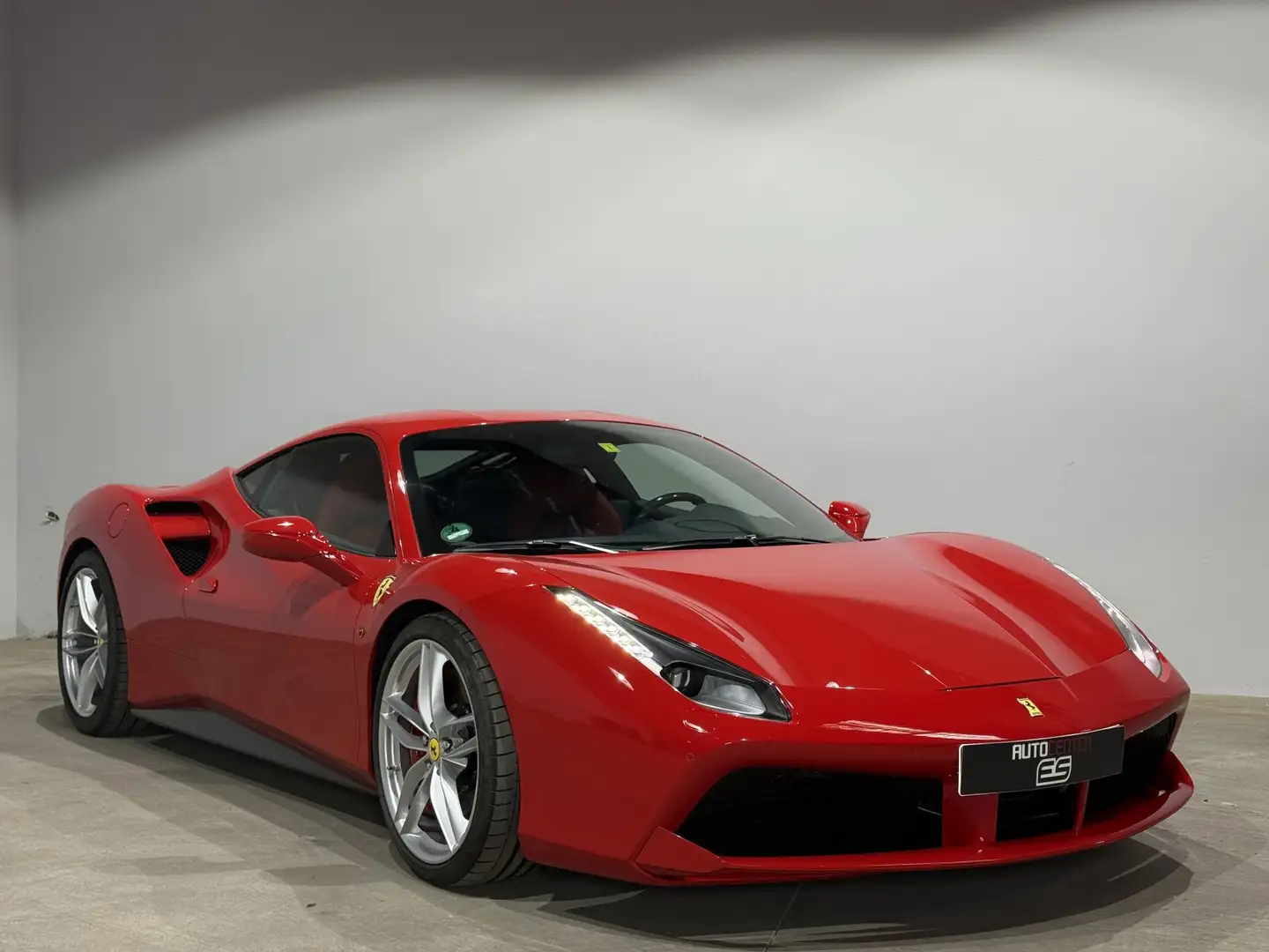 Ferrari 488 GTB Lift 2x Carbon Keramik RFK Rot - 2