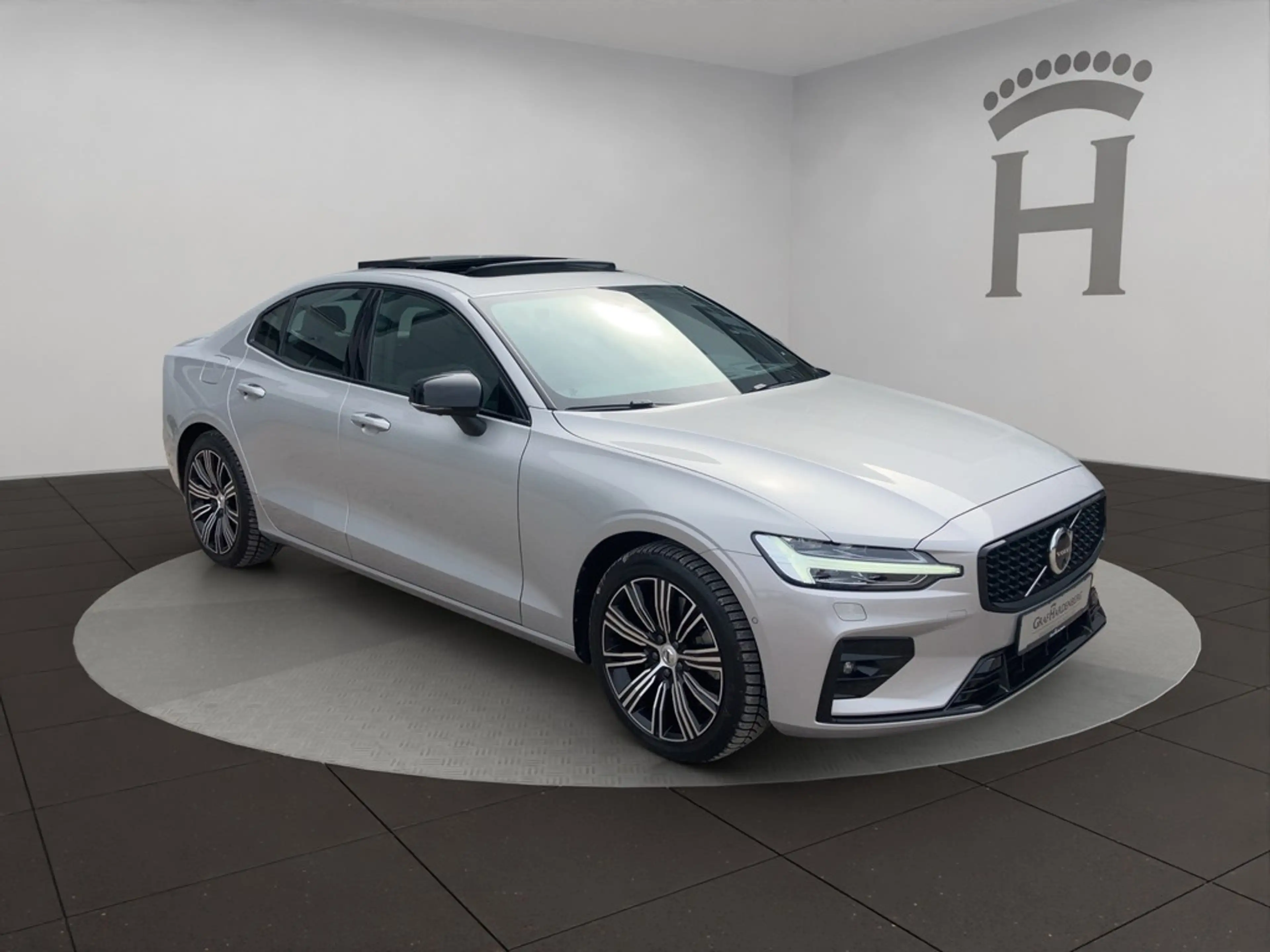 Volvo S60 Lim. Ultimate Dark AWD — photo 8