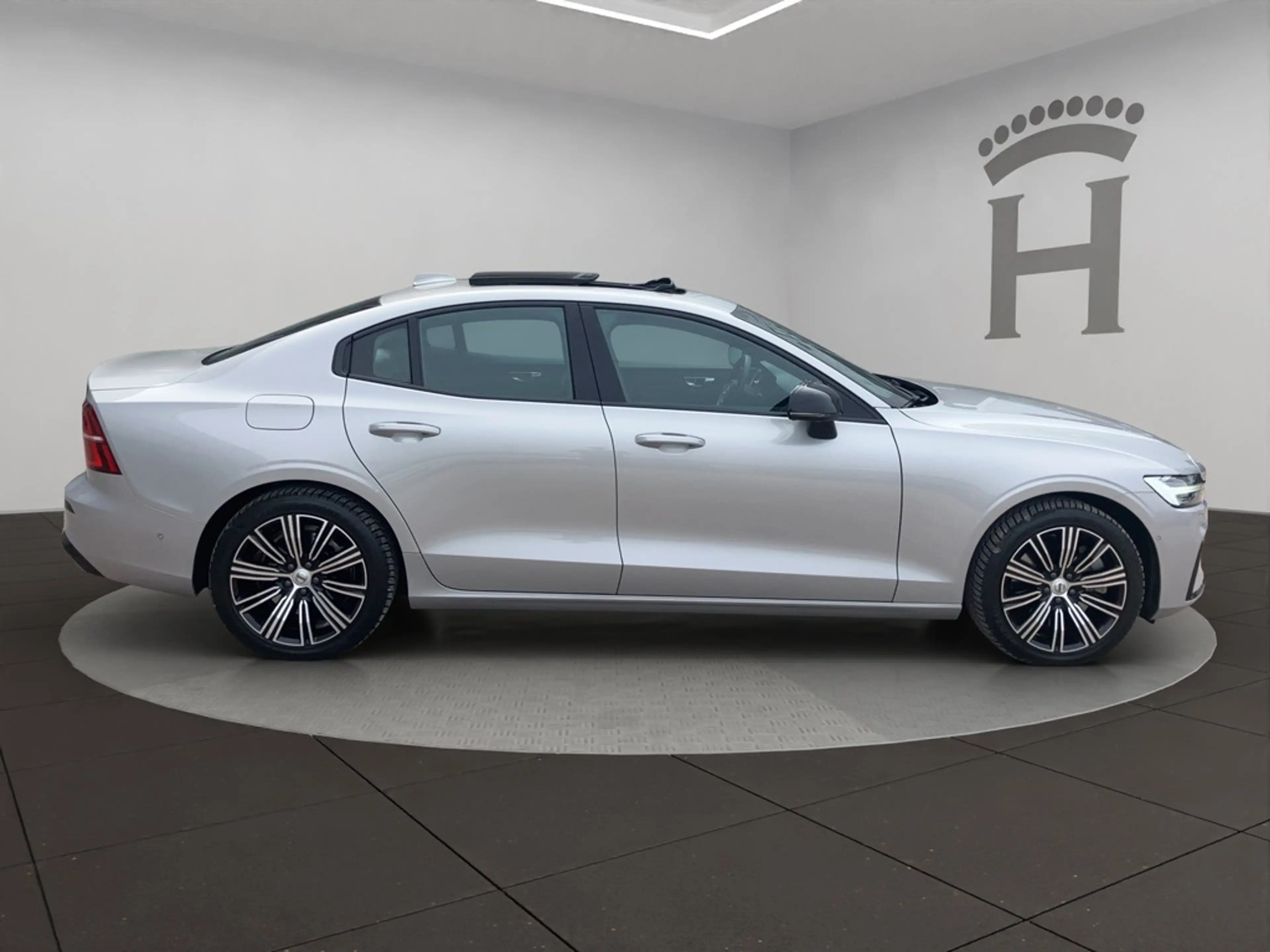 Volvo S60 Lim. Ultimate Dark AWD — photo 7