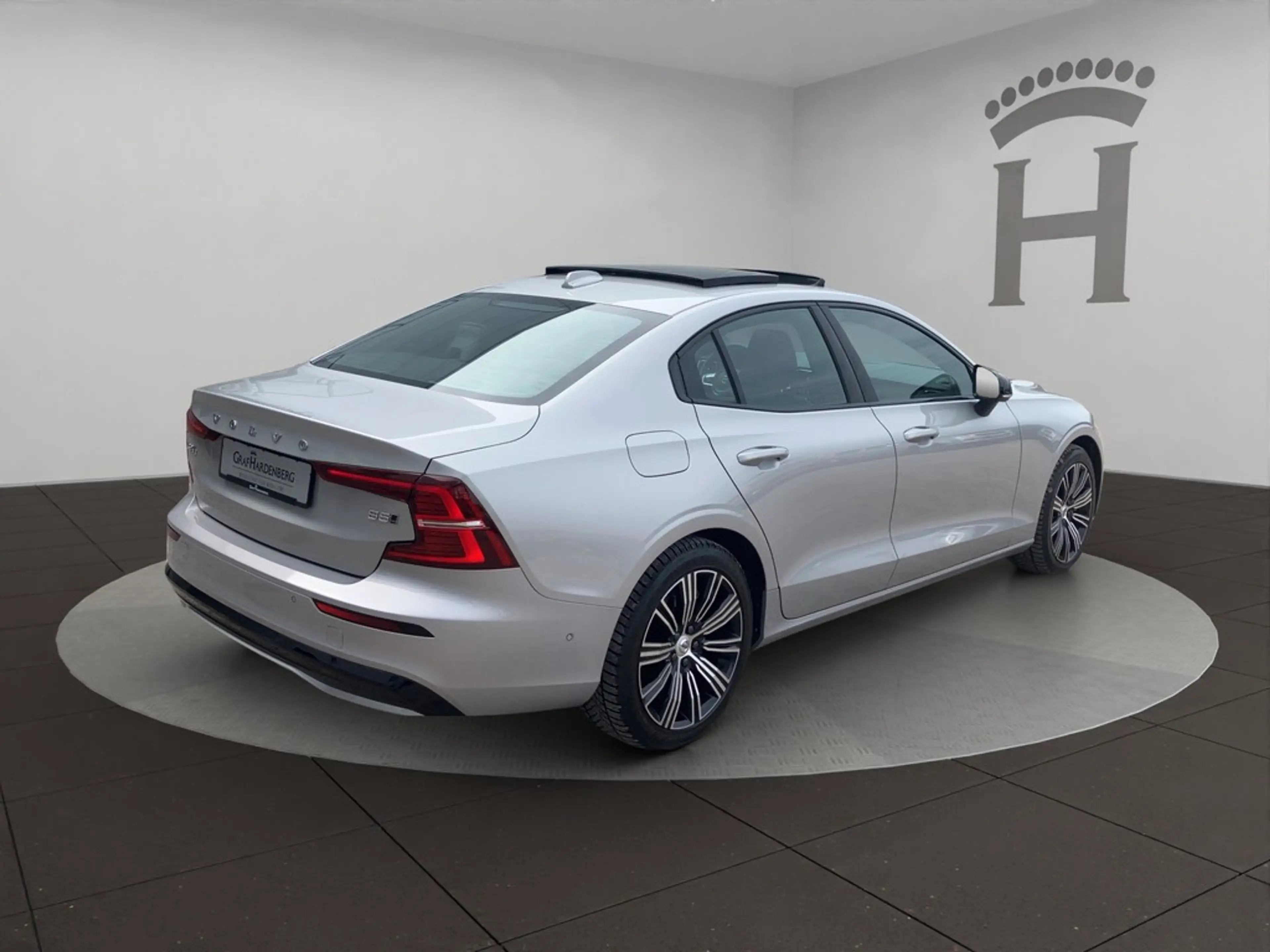 Volvo S60 Lim. Ultimate Dark AWD — photo 6