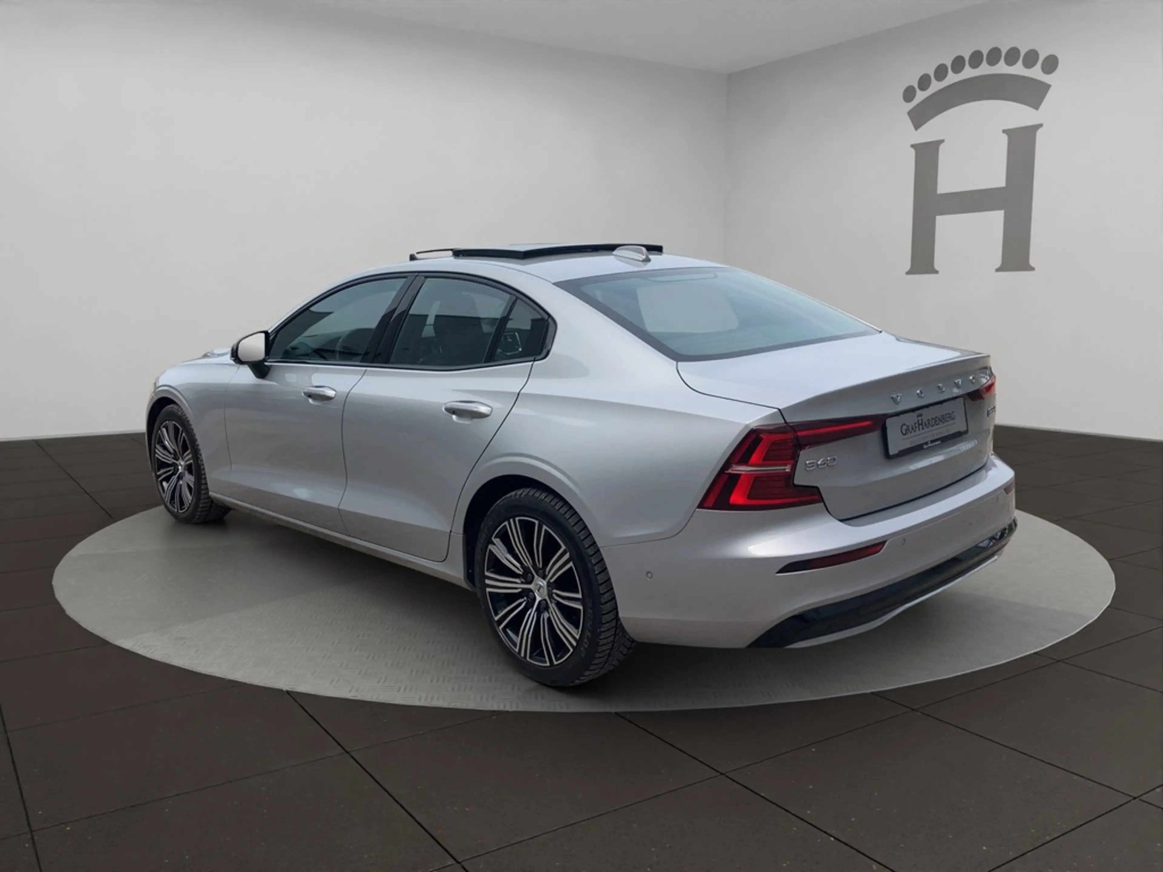 Volvo S60 Lim. Ultimate Dark AWD — photo 4