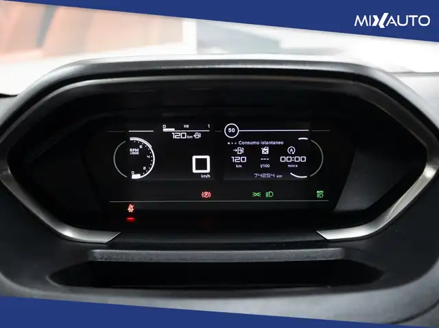 Peugeot Rifter view 14