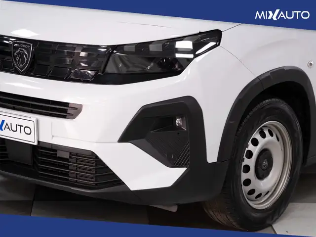 Peugeot Rifter view 8
