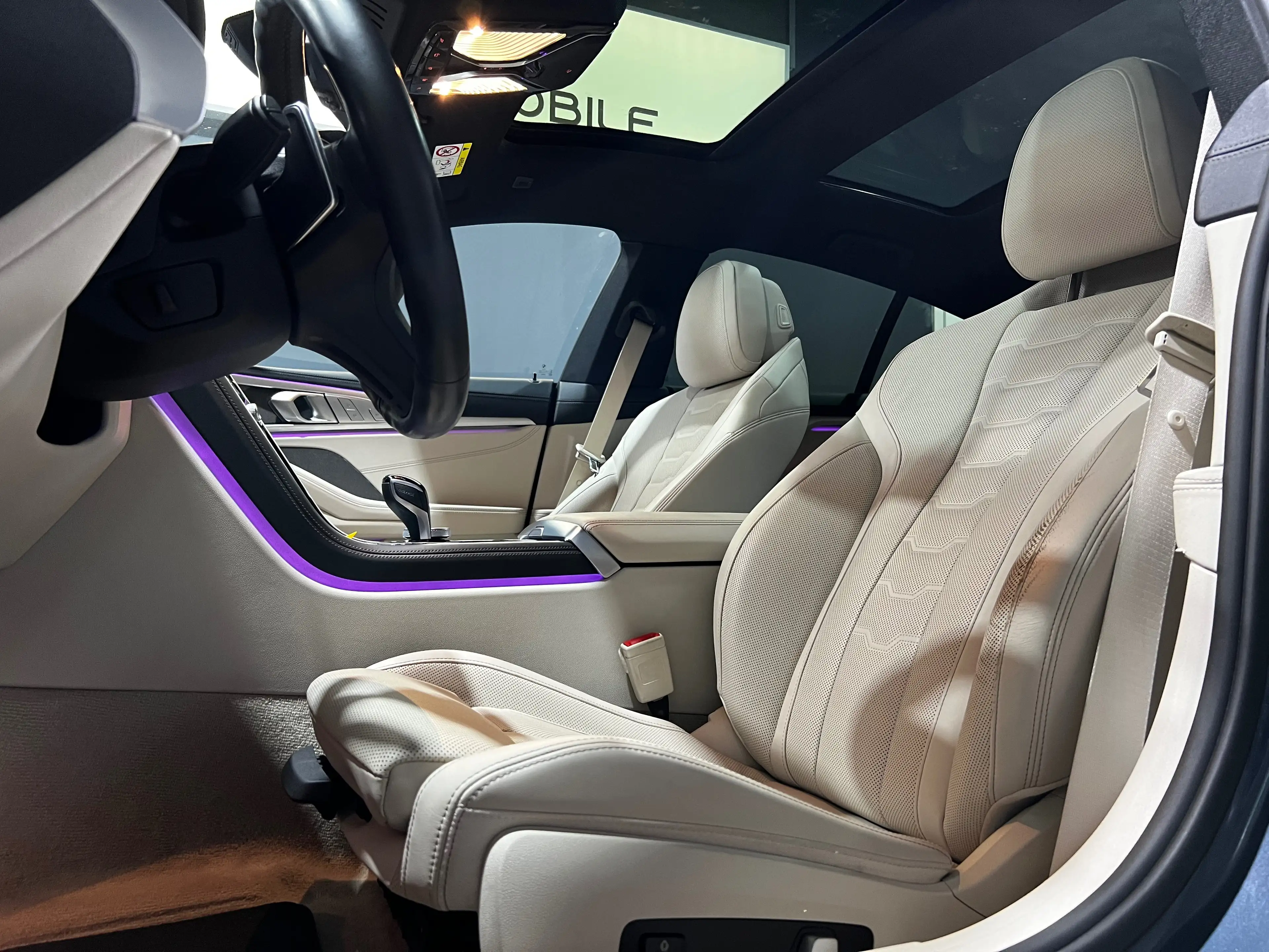 BMW 840 i xDrive M Sport*360*HUD*PANO/SCHIEBE*STANDHEIZUNG — photo 10