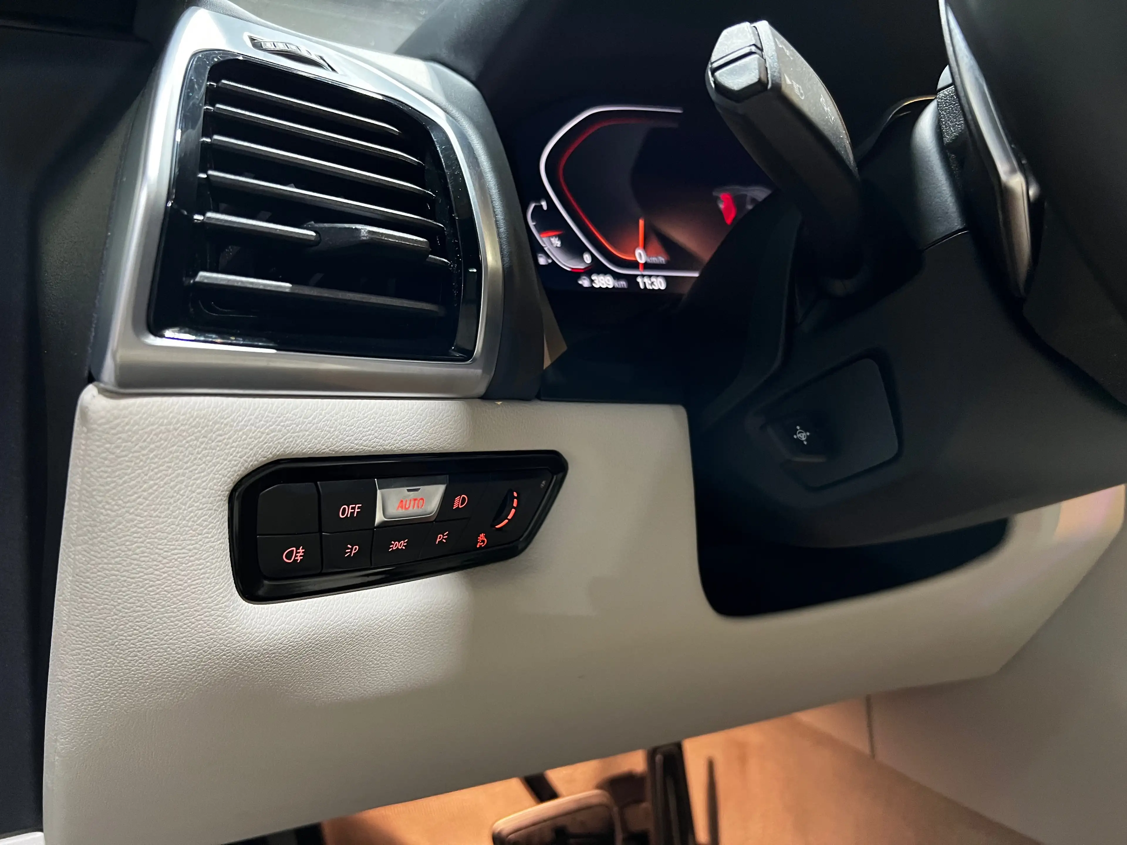 BMW 840 i xDrive M Sport*360*HUD*PANO/SCHIEBE*STANDHEIZUNG — photo 12