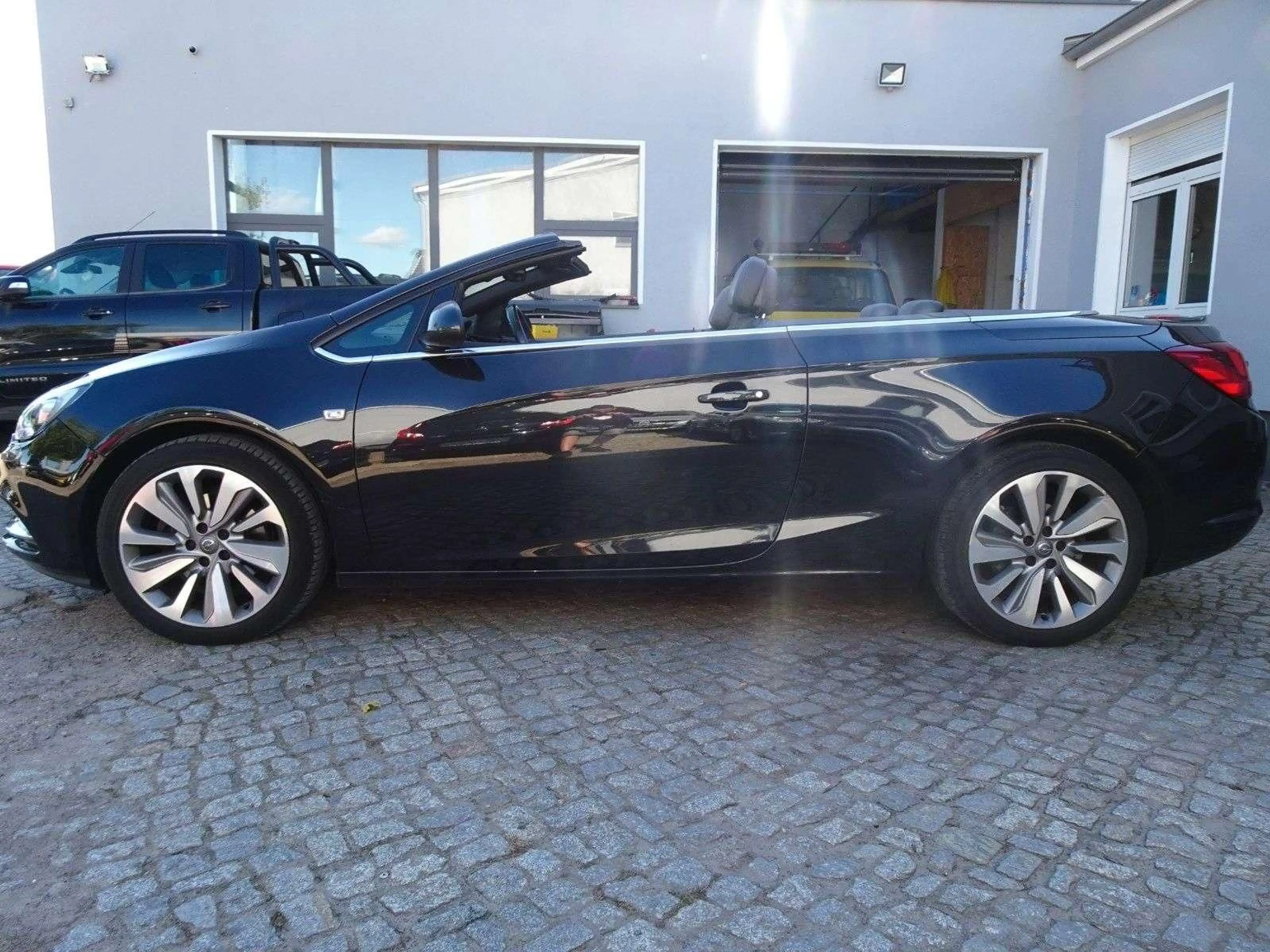 Opel Cascada Innovation ecoFlex 2.0CDTI 143kW,NAV-SHZ — photo 11