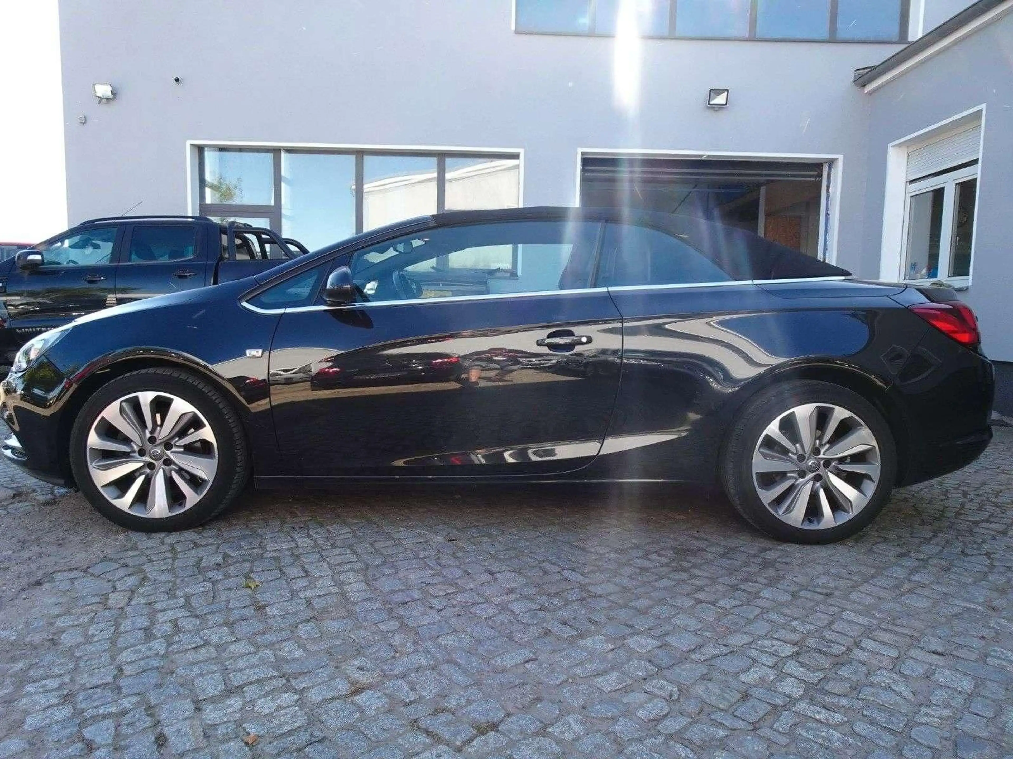 Opel Cascada Innovation ecoFlex 2.0CDTI 143kW,NAV-SHZ — photo 7