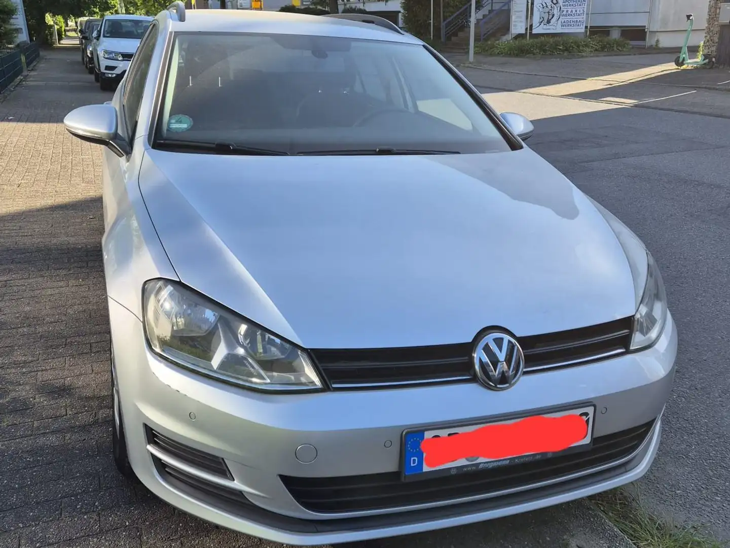 Volkswagen Golf Variant Golf VII Variant Diesel 1.6 BlueTDI Comfortline Silber - 2