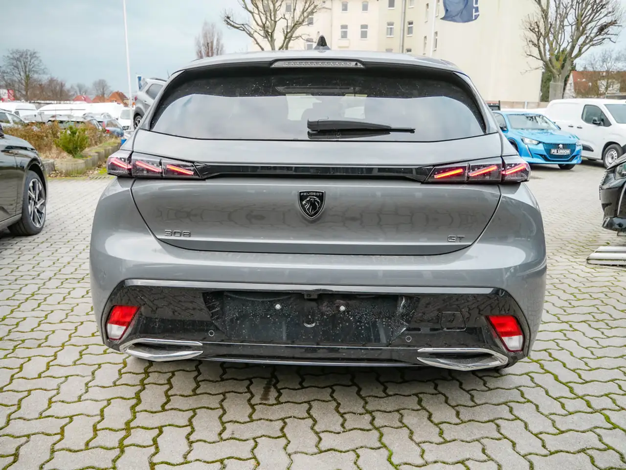 Peugeot 308 1.2 GT EAT8 130 SHZ AKTIVSITZE MATRIX-LED — معرض صور السيارة 22