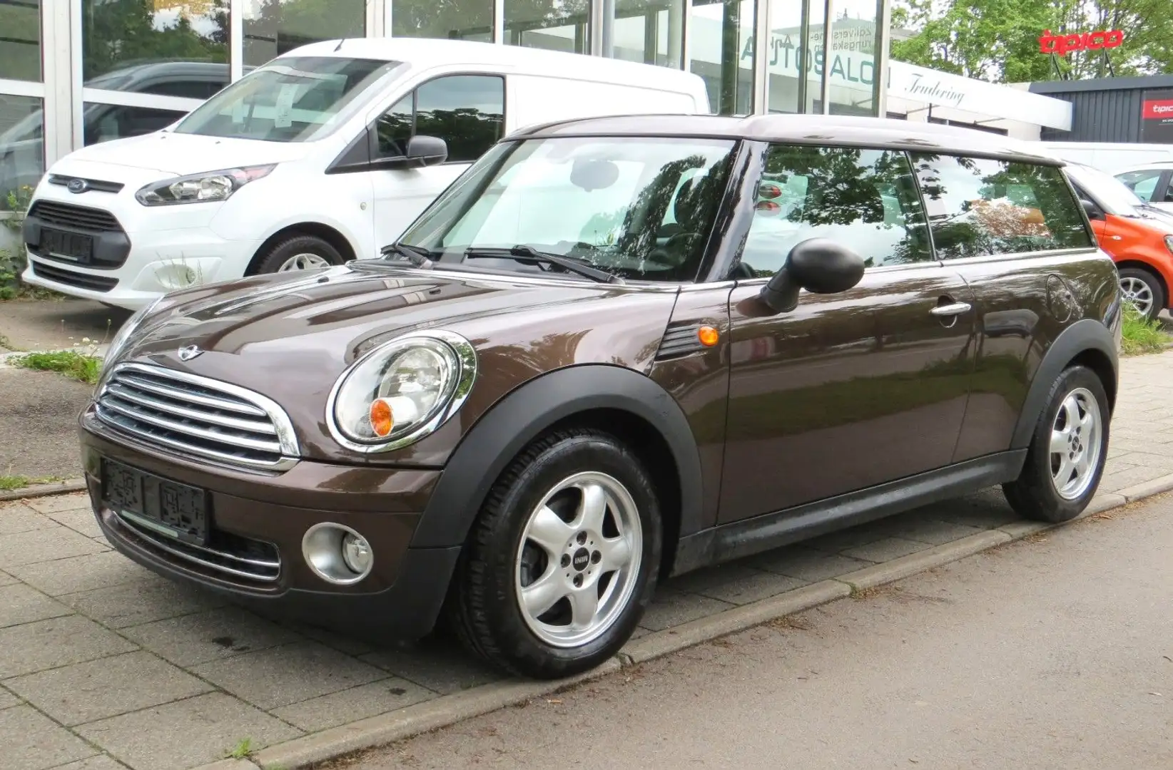 MINI One Clubman Pepper Automatik* Brown - 2