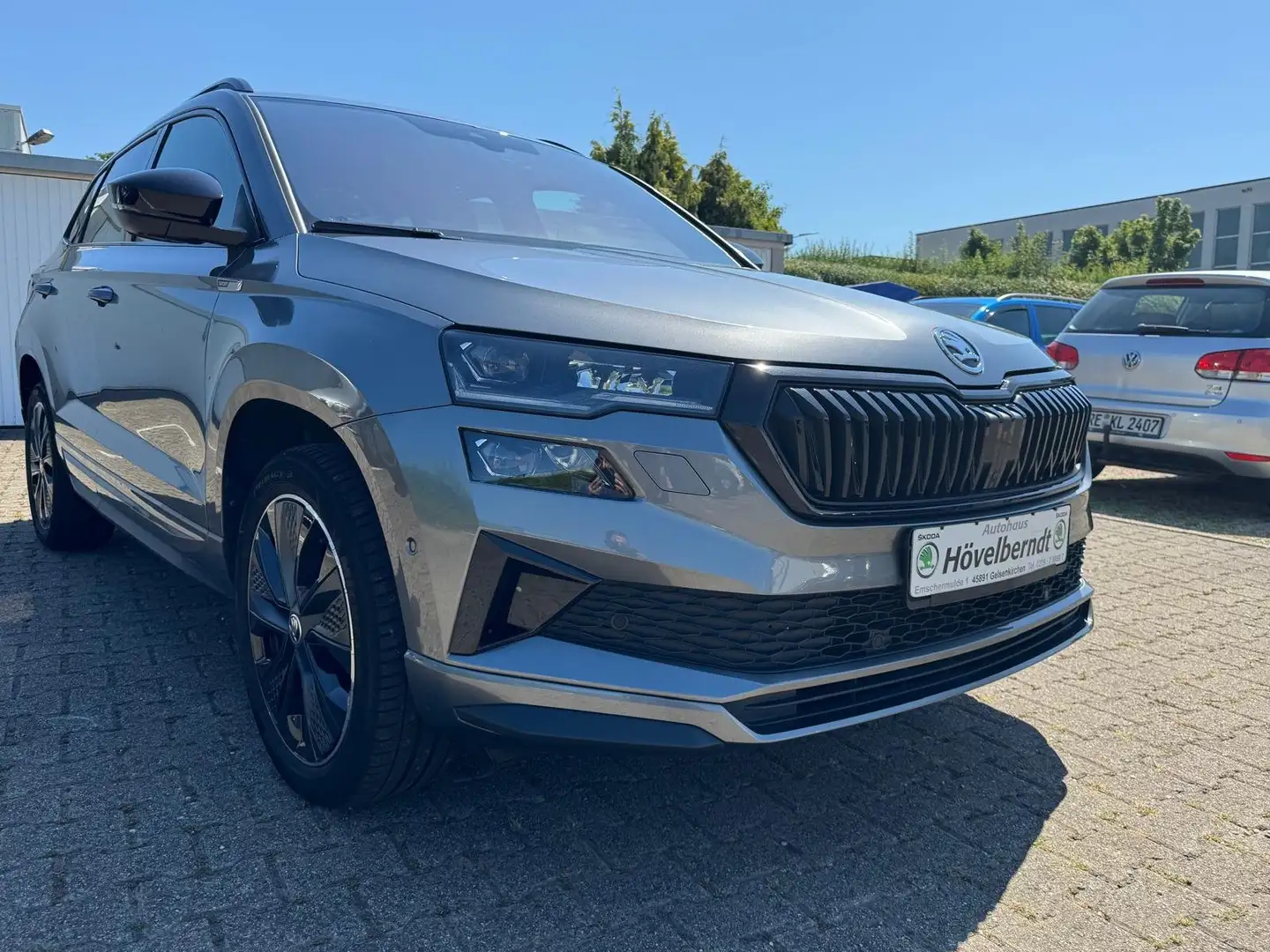 Skoda Karoq Sportline 1.Hand Navi/ACC/ Kamera v+h Gris - 1