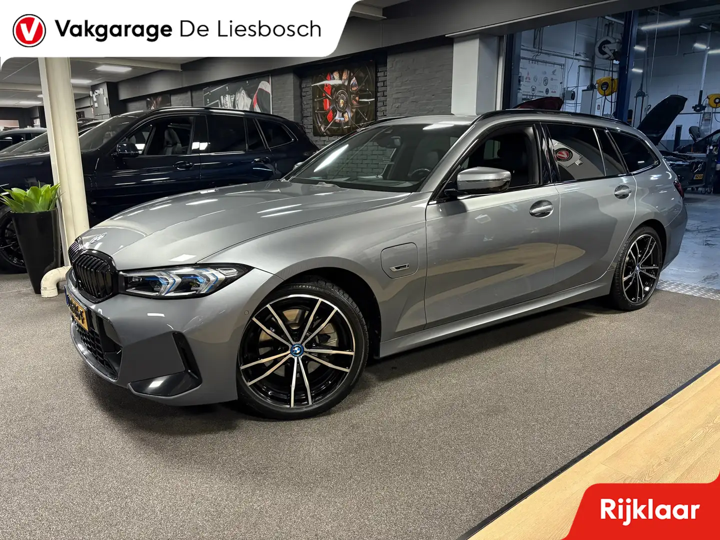 BMW 330 3-serie Touring 330e xDrive M-pakket facelift / Pa Gris - 2