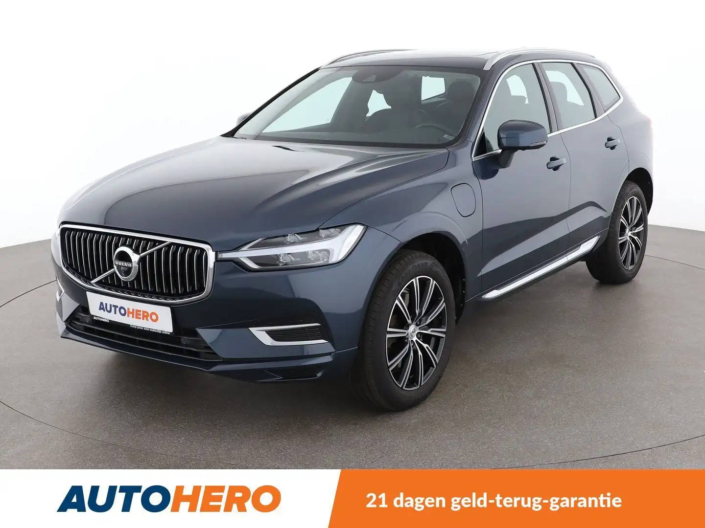 Volvo XC60 2.0 T8 Plug-in Hybrid Inscription AWD Bleu - 1