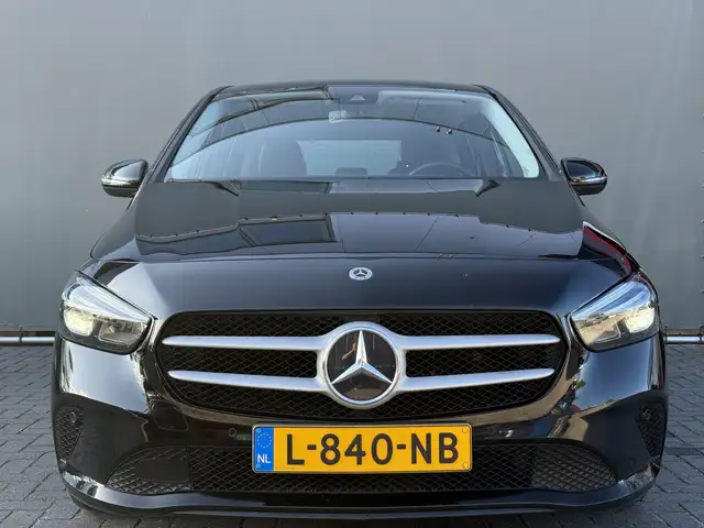 Mercedes-Benz B-Class view 8