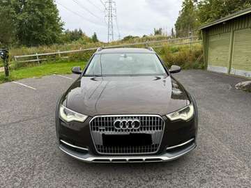 QUATTRO 2.0 TDI 143 AMBITION LUXE