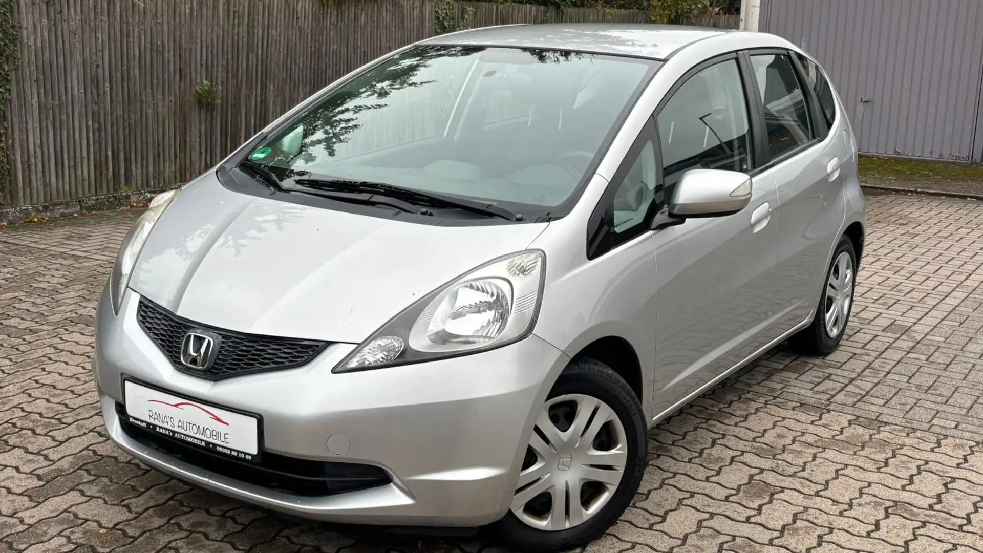 Honda Jazz 1.4 Comfort(54TKM HU AU NEU KLIMAAUTOMATIK) Silber - 1