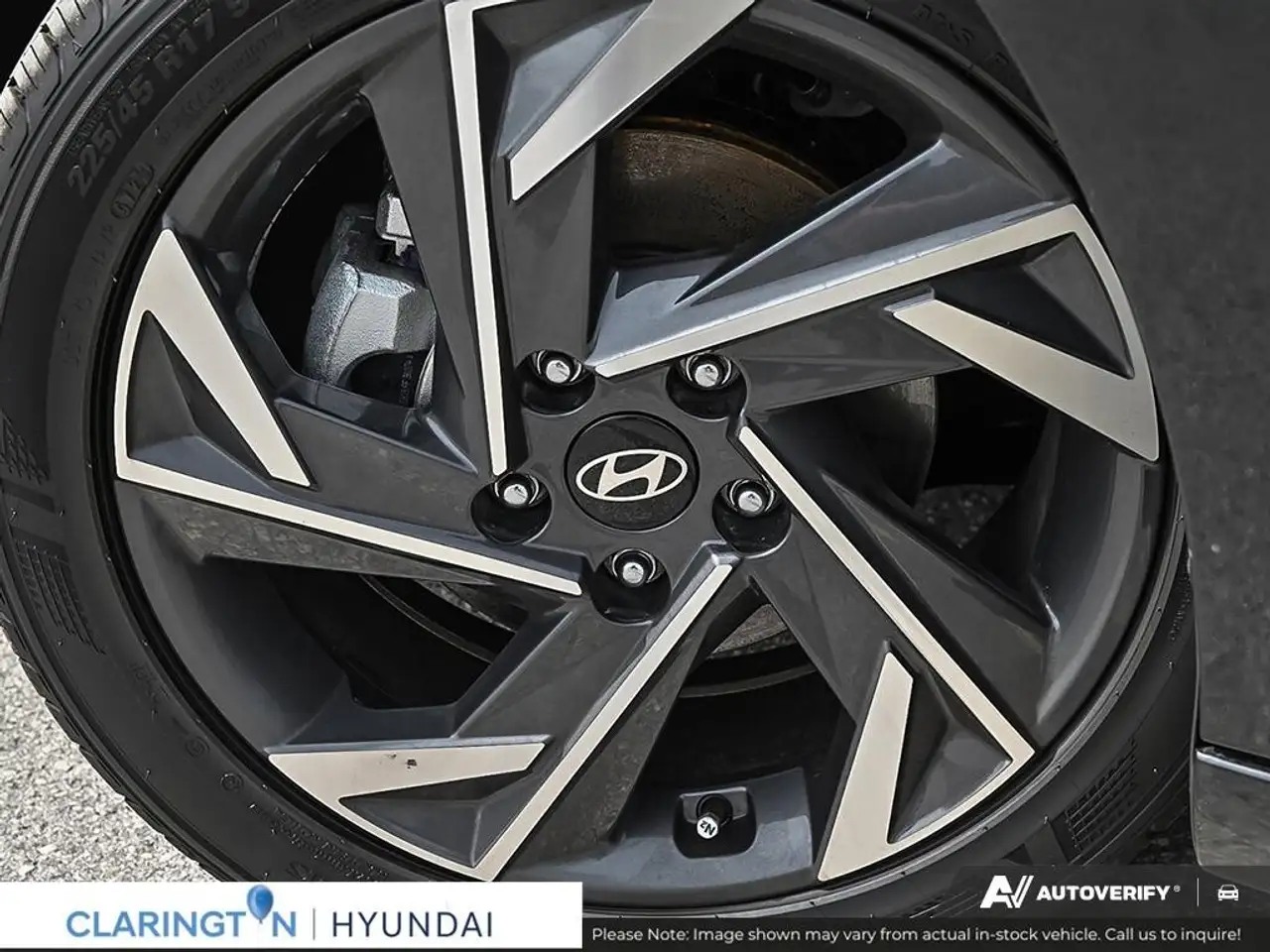 Hyundai ELANTRA снимка Hyundai ELANTRA