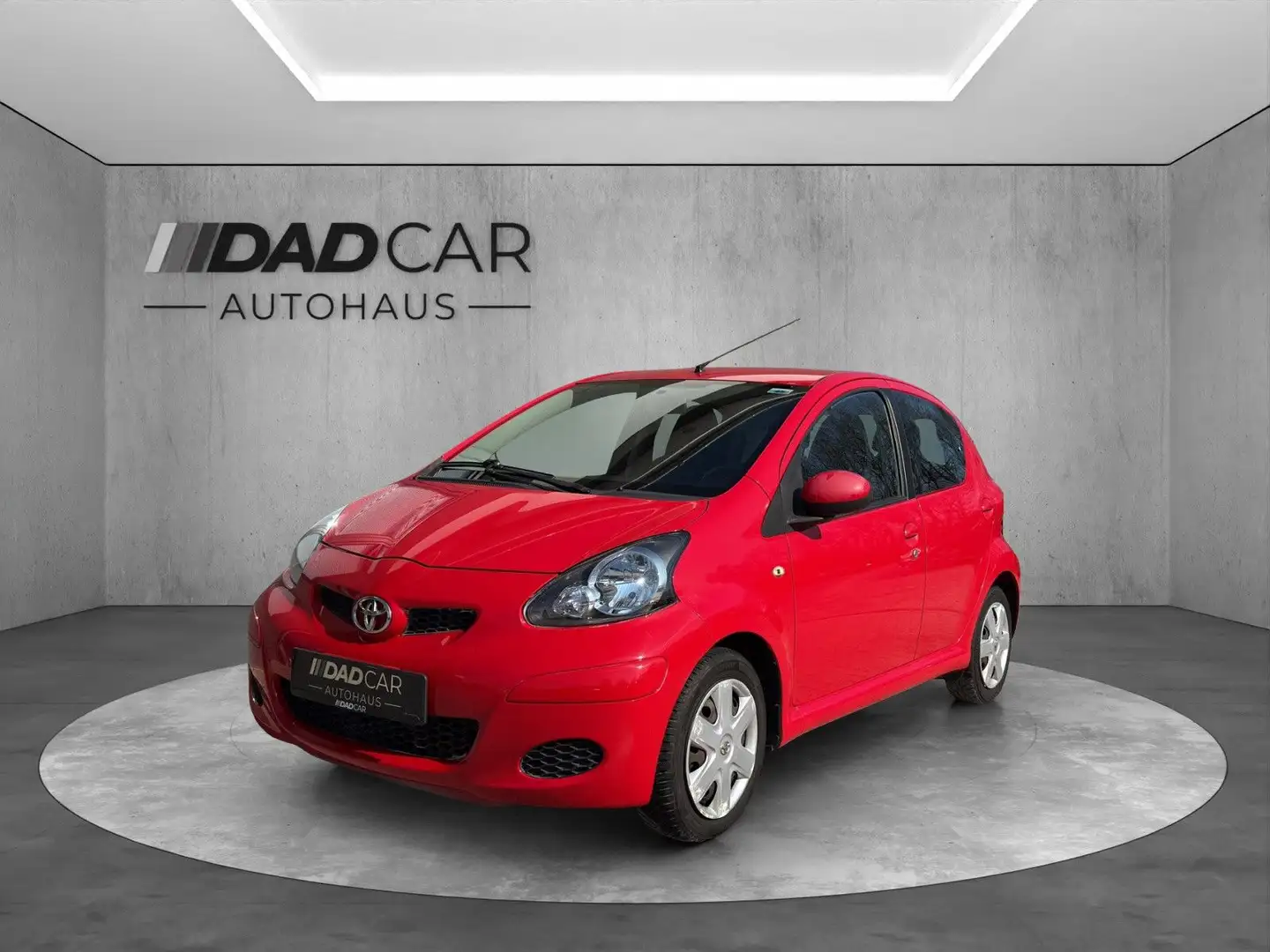Toyota AYGO 1.0 Cool KLIMA AUX ALLWETTER Czerwony - 1