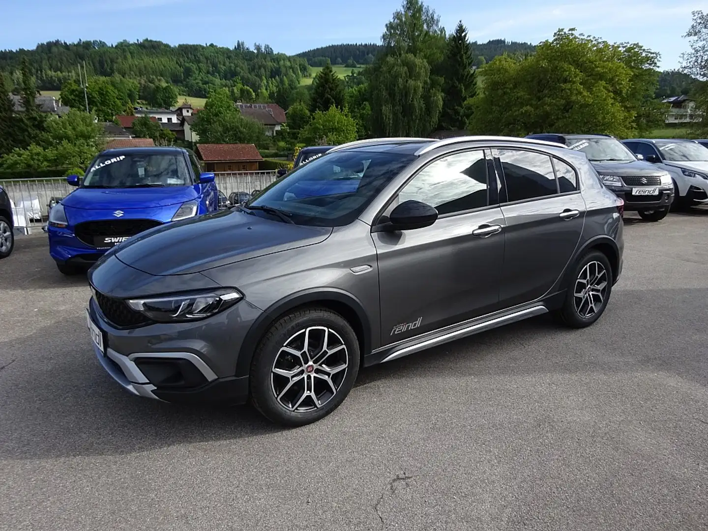 Fiat Tipo Fiat Tipo Cross MultiJet 130 SCR ,LED-Scheinwer... Grau - 1