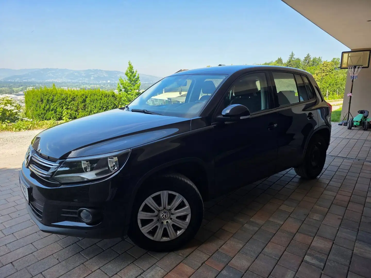 Volkswagen Tiguan VW Tiguan 1.4 TSI BMT | 2. Besitz | unfallfrei | 109.600 km | Pickerl 06/2027 Schwarz - 2