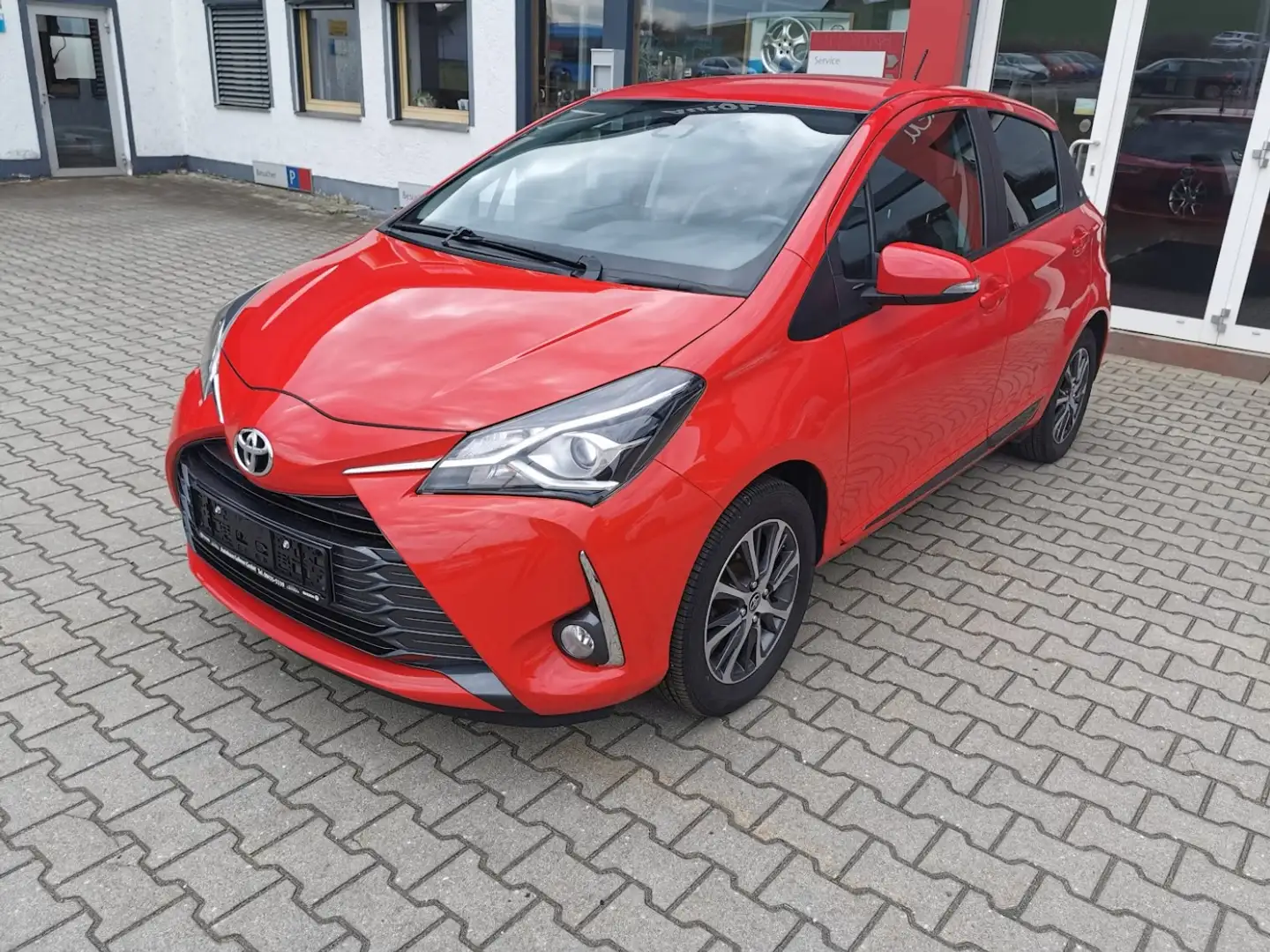 Toyota Yaris 1.5 Y20 Club KAMERA+SHZ+SUNSET Rot - 2