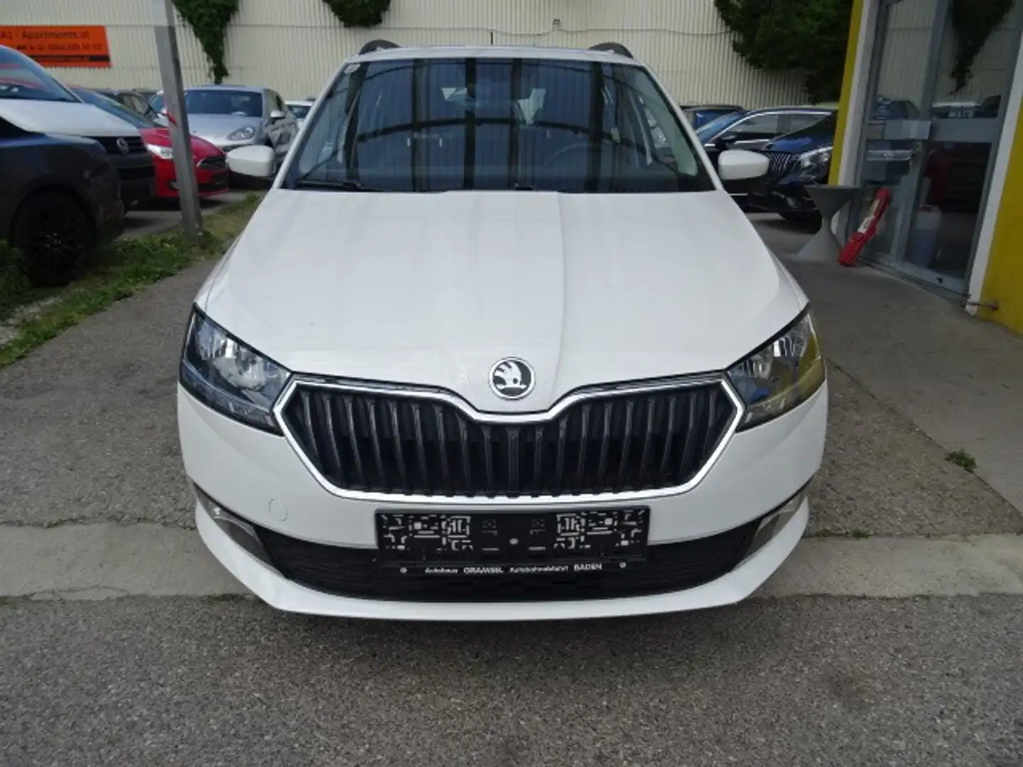 Skoda Fabia Combi 125 1,0 TSI Weiß - 2