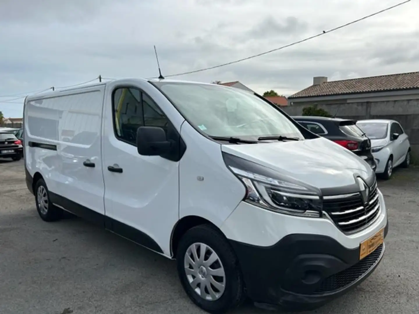 Renault Trafic L2H1 1300 1.6 dCi 95ch Grand Confort E6 Blanc - 2