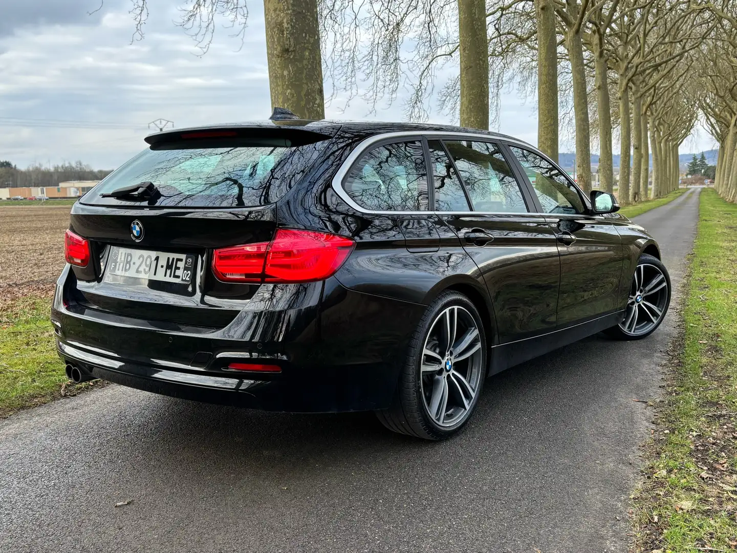 BMW 325 Touring 325d 218 ch Sport A - 2
