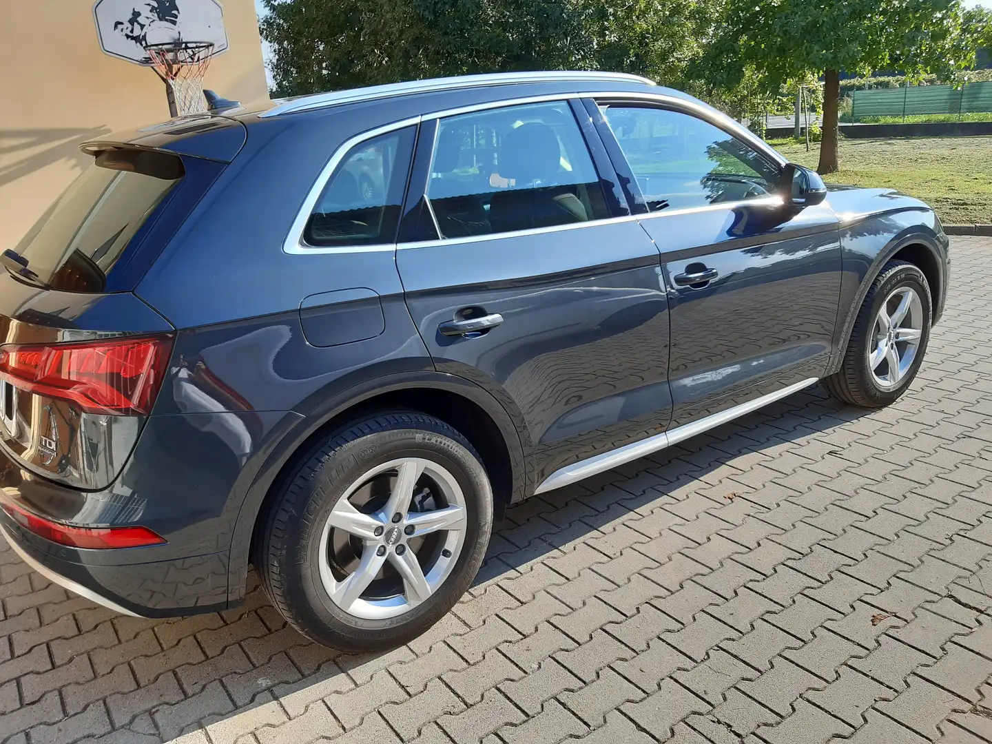 Audi Q5 Q5 2.0 tdi Business quattro 190cv s-tronic Grigio - 2