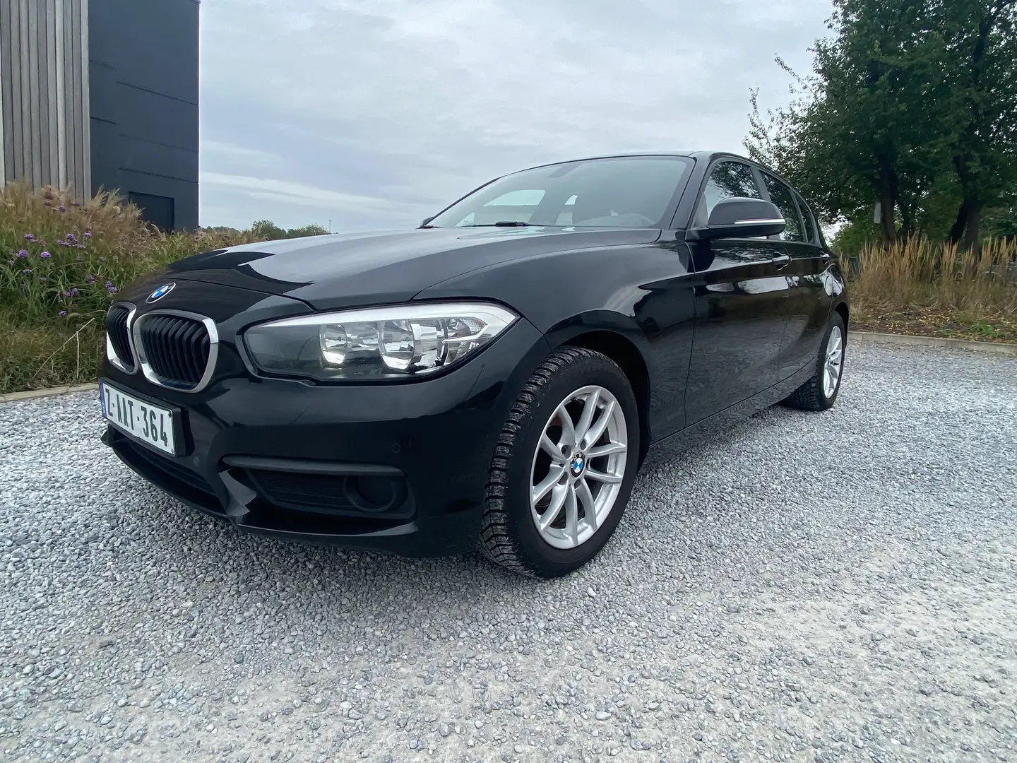 BMW 118 118i Noir - 1