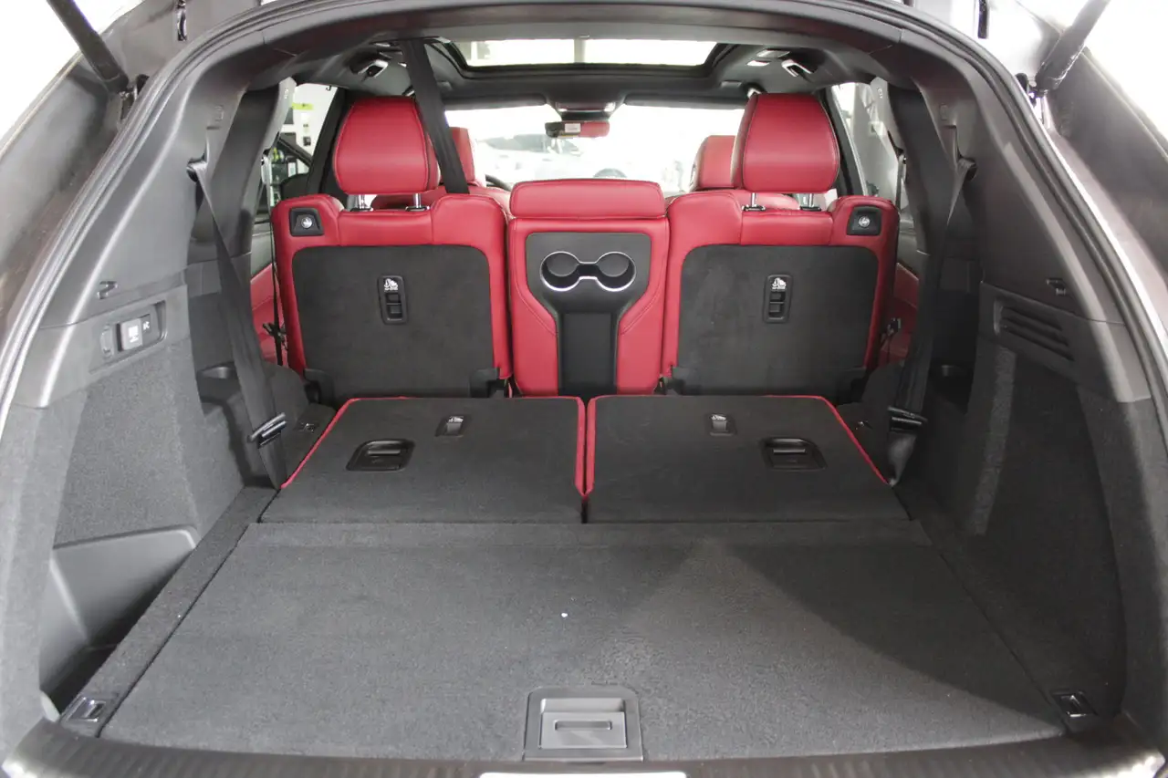 Acura MDX снимка Acura MDX