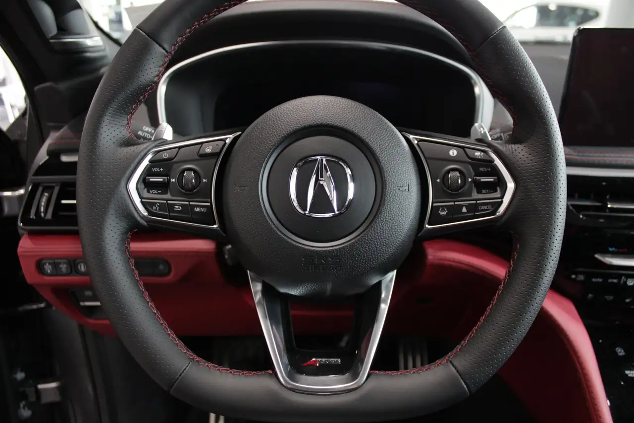 Acura MDX снимка Acura MDX
