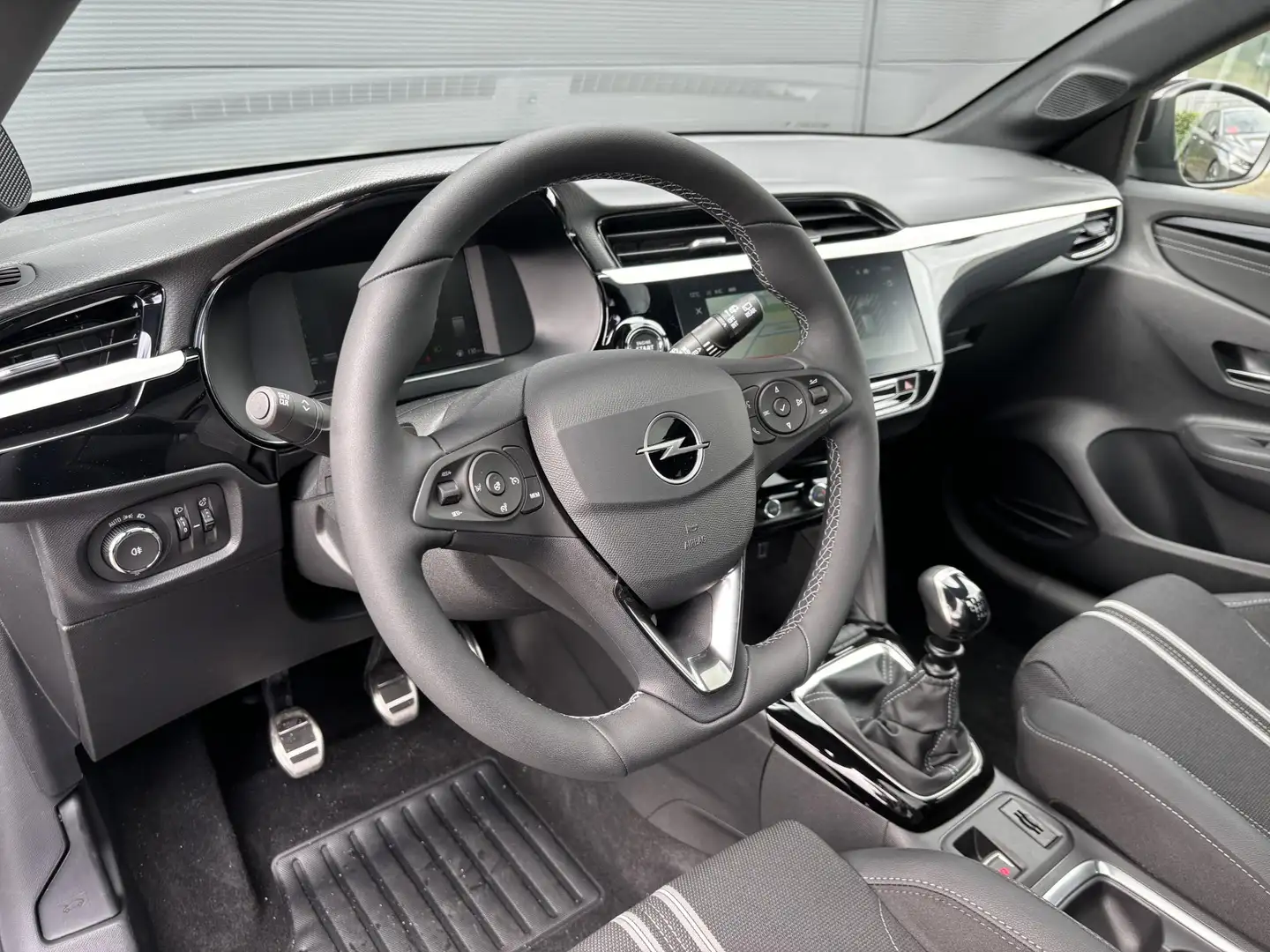 Opel Corsa 1.2 100pk GS Full Map navigatie | Keyless Entry & - 2