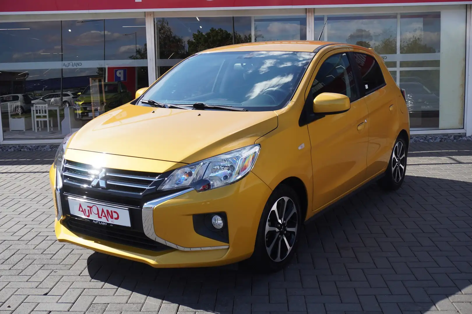 Mitsubishi Space Star 1.2 Intro Edition Sitzheizung Klima Jaune - 2