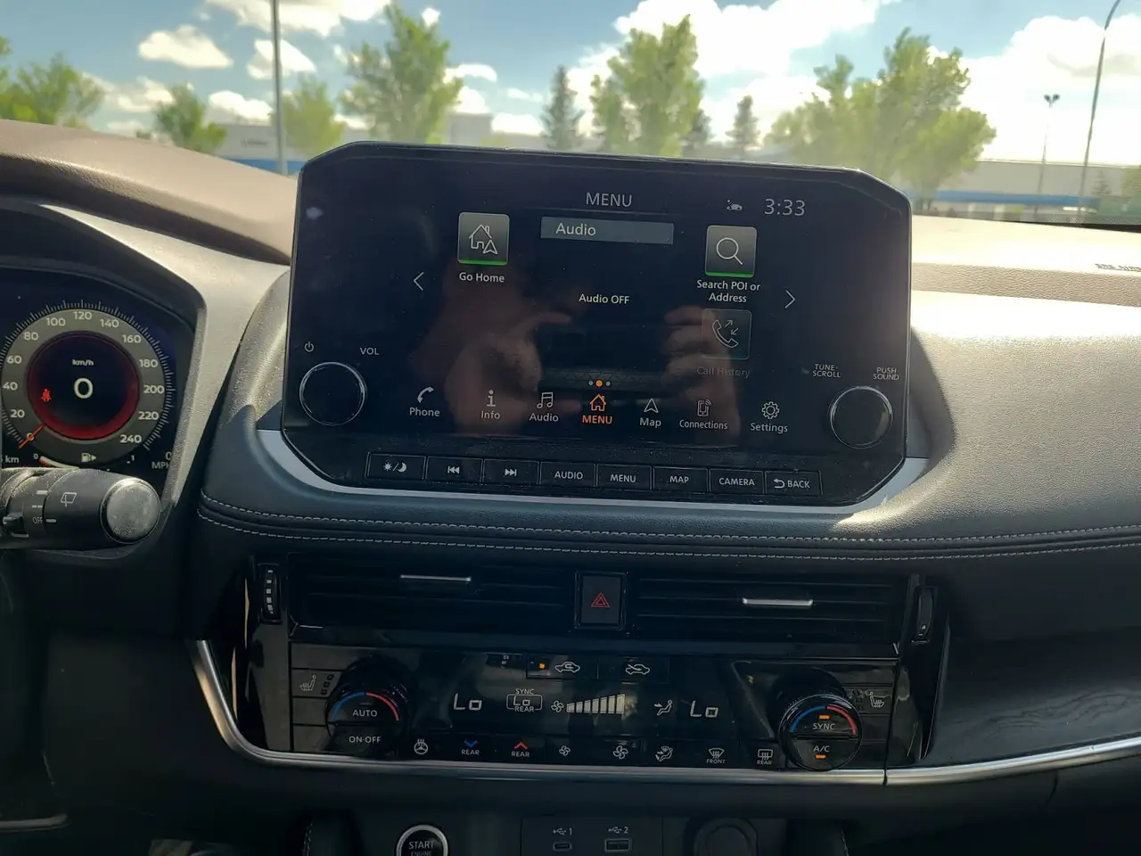 Nissan Rogue снимка Nissan Rogue