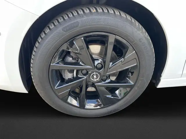 Opel Corsa view 8