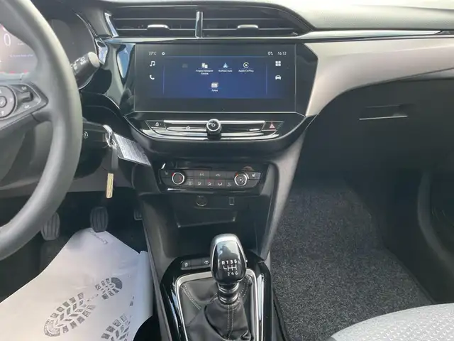 Opel Corsa view 12