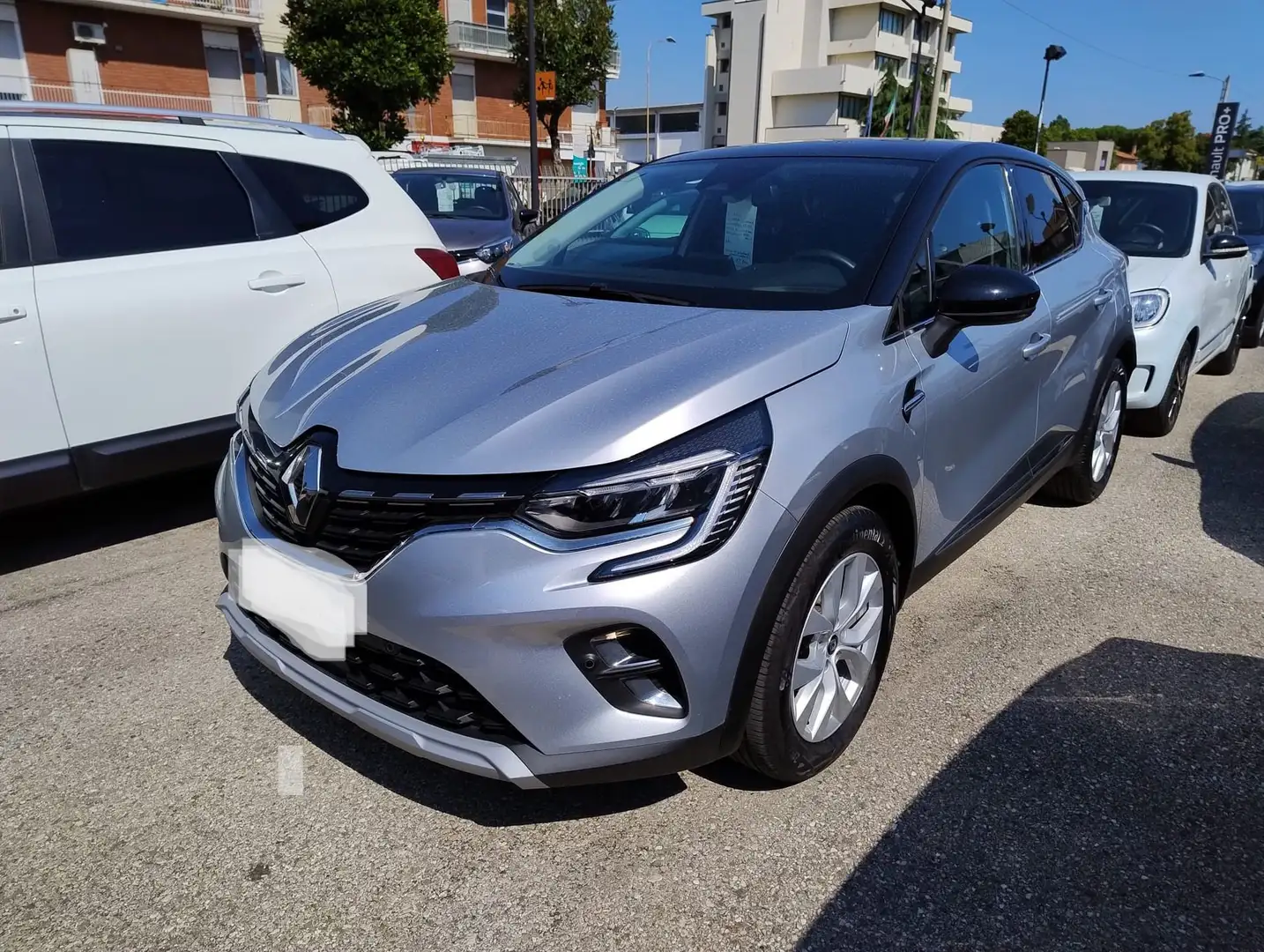 Renault Captur TCe 12V 100 CV GPL FAP Intens Argento - 1