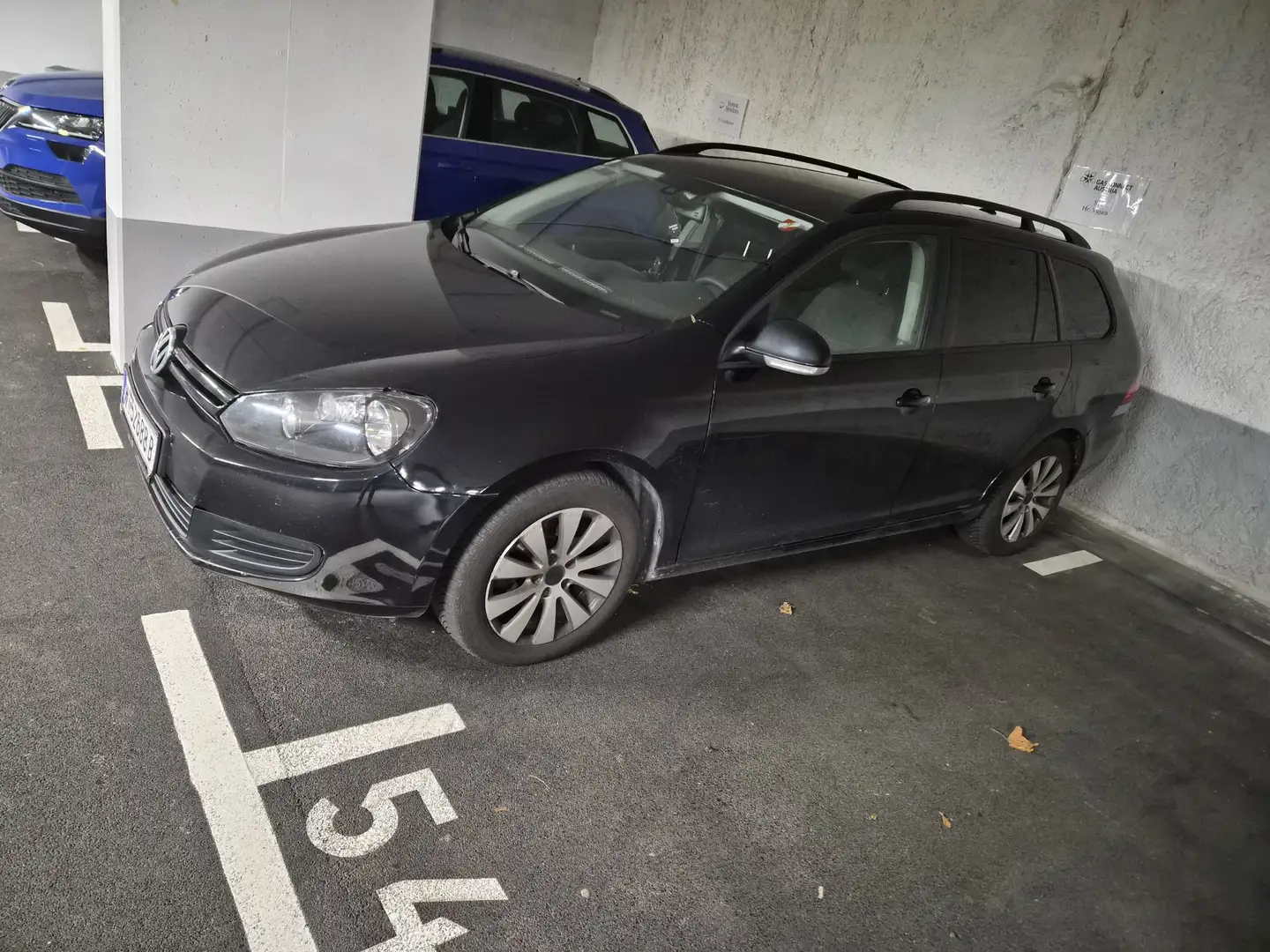 Volkswagen Golf Comfortline BlueMotion 1,9 TDI DPF - 1