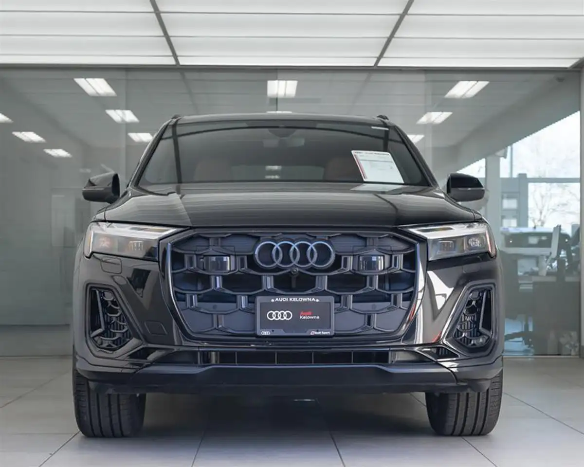 Audi Q7 снимка Audi Q7