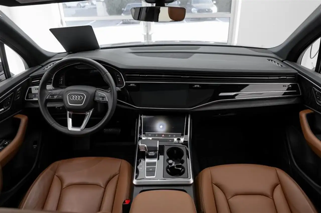 Audi Q7 снимка Audi Q7