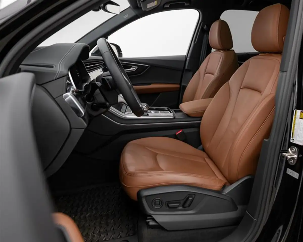 Audi Q7 снимка Audi Q7