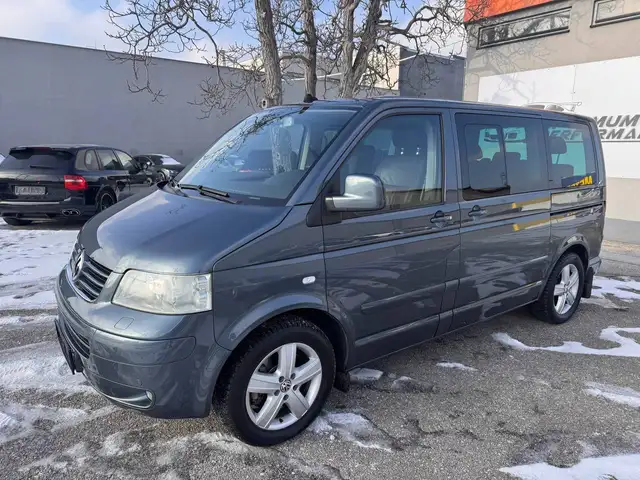 Volkswagen T5 California Multivan Highline 2,5 TDI